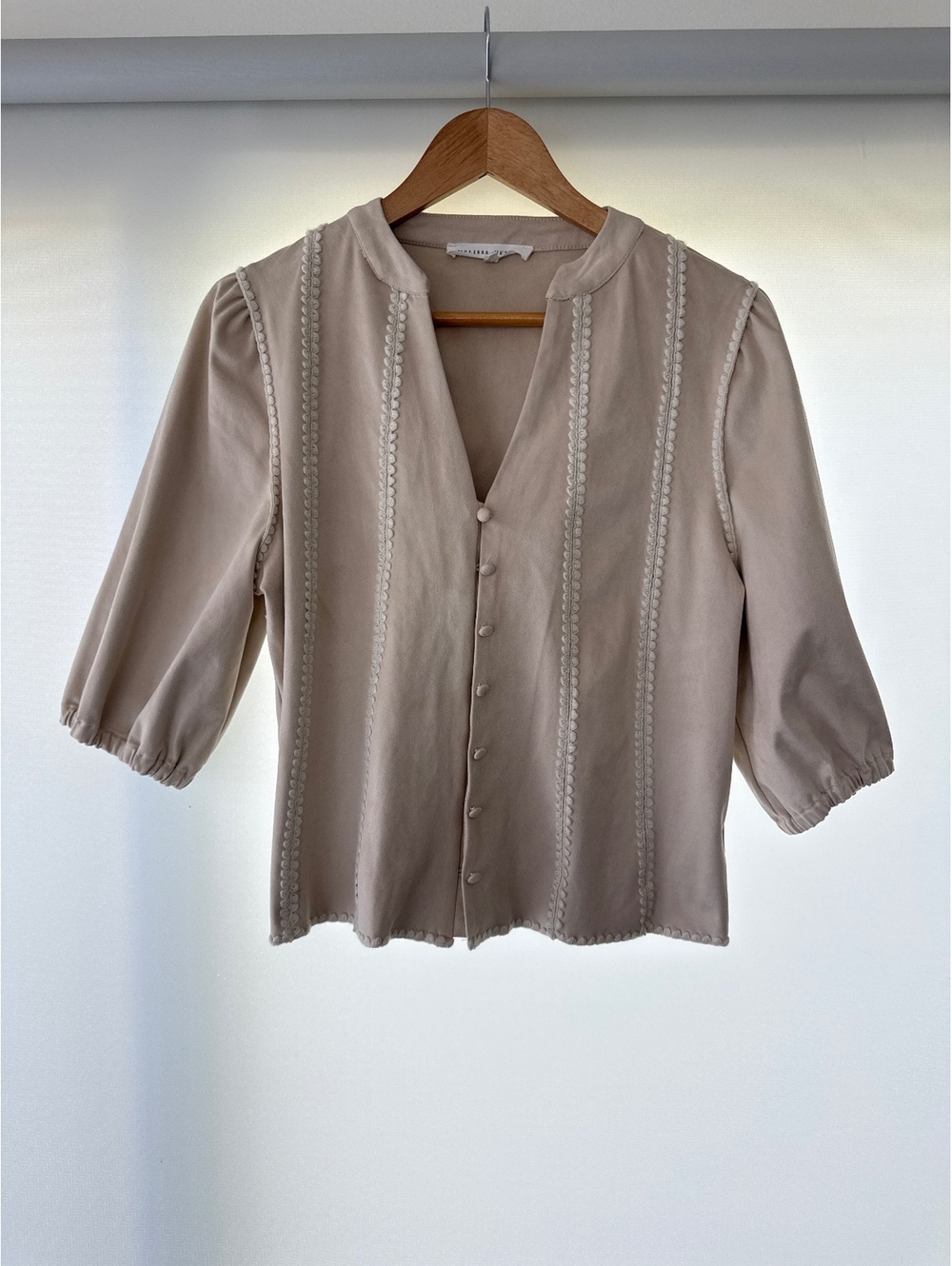 Melissa Nepton Taupe Vincent Faux Suede Top Crochet trim. Small